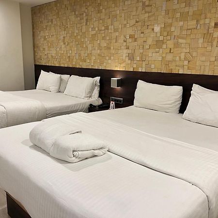 Diviyum Manor Hotel Port Blair Exterior foto