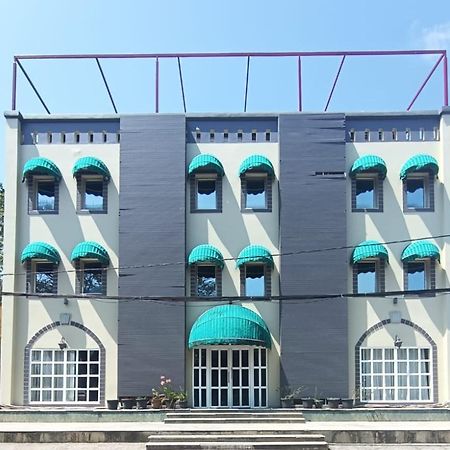 Diviyum Manor Hotel Port Blair Exterior foto