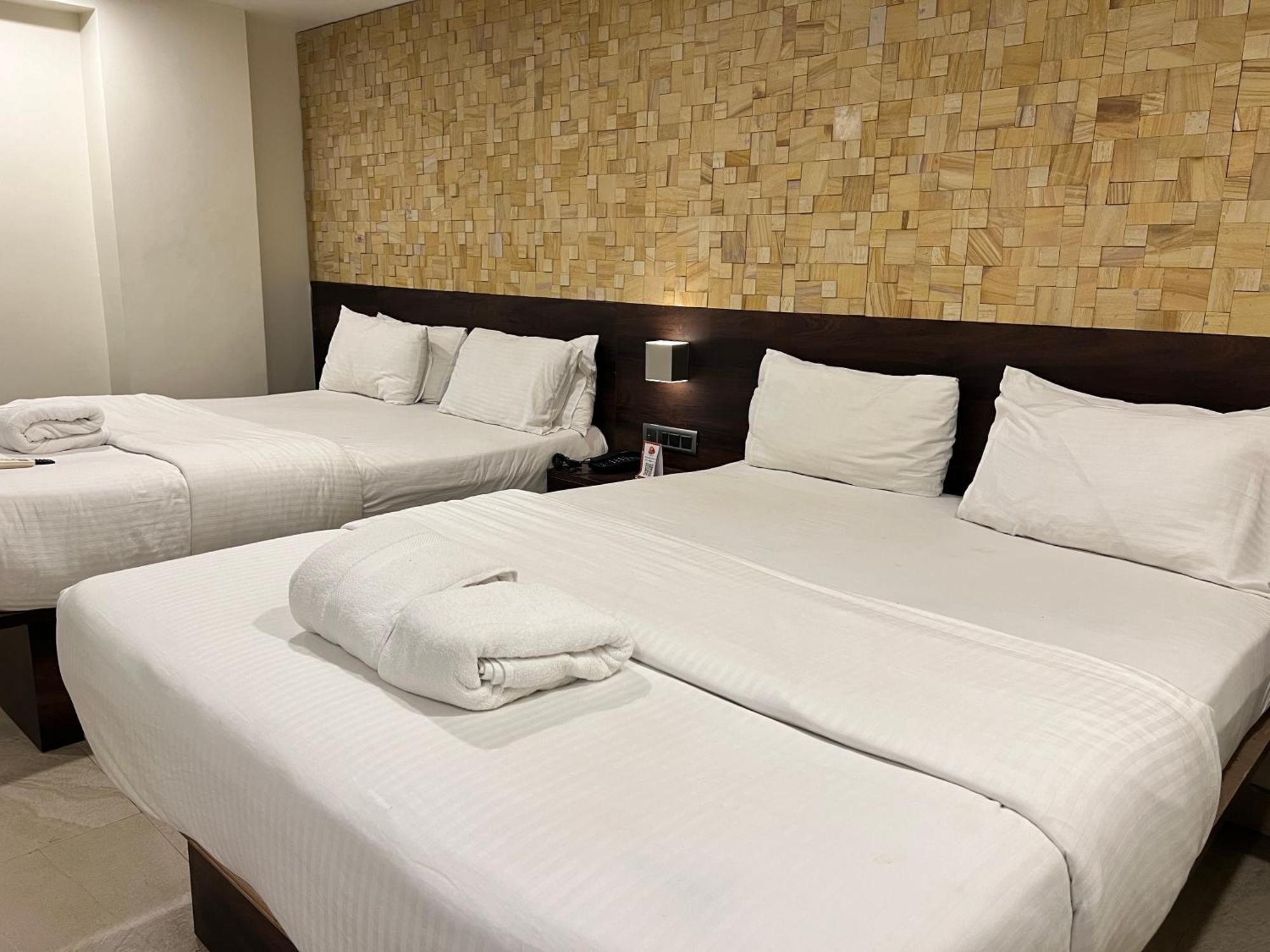 Diviyum Manor Hotel Port Blair Exterior foto