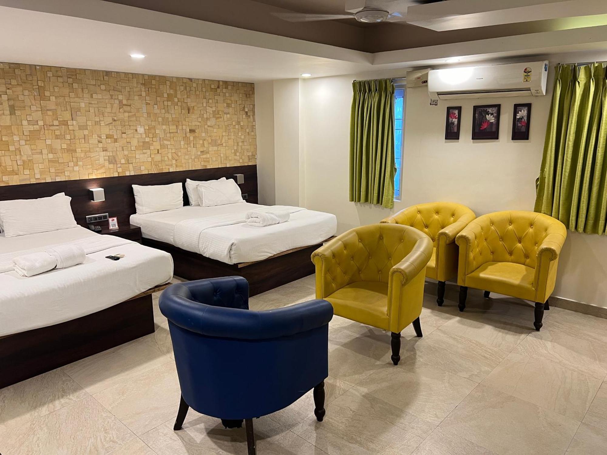 Diviyum Manor Hotel Port Blair Exterior foto